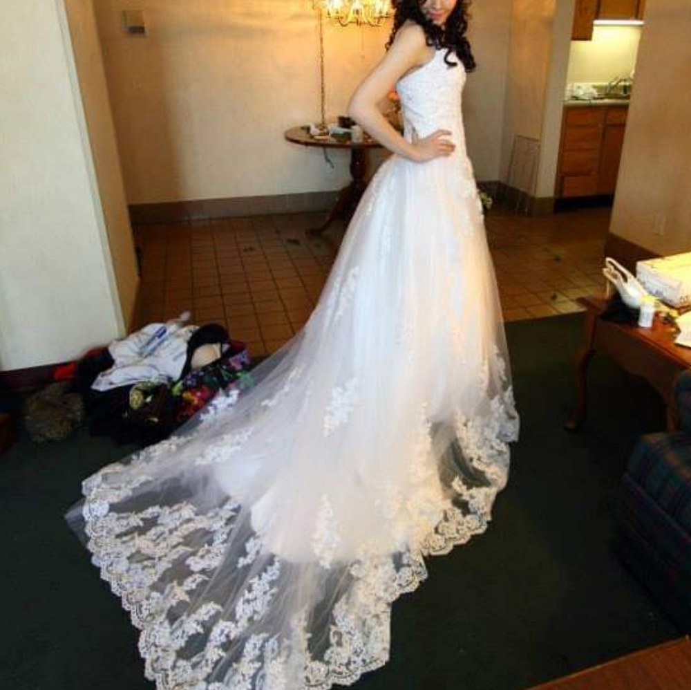 Wedding Dress - Beaded - Lined - With Train